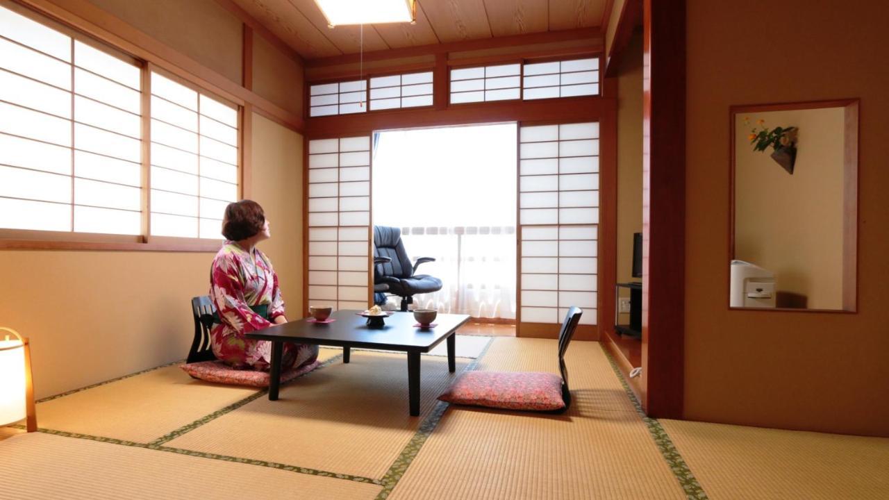 Baigetsu Ryokan Shimosuwa Dış mekan fotoğraf